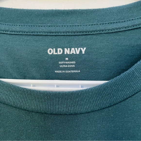 (M) Old Navy Tshirt soft-washed gamer style - Picture 2 of 3
